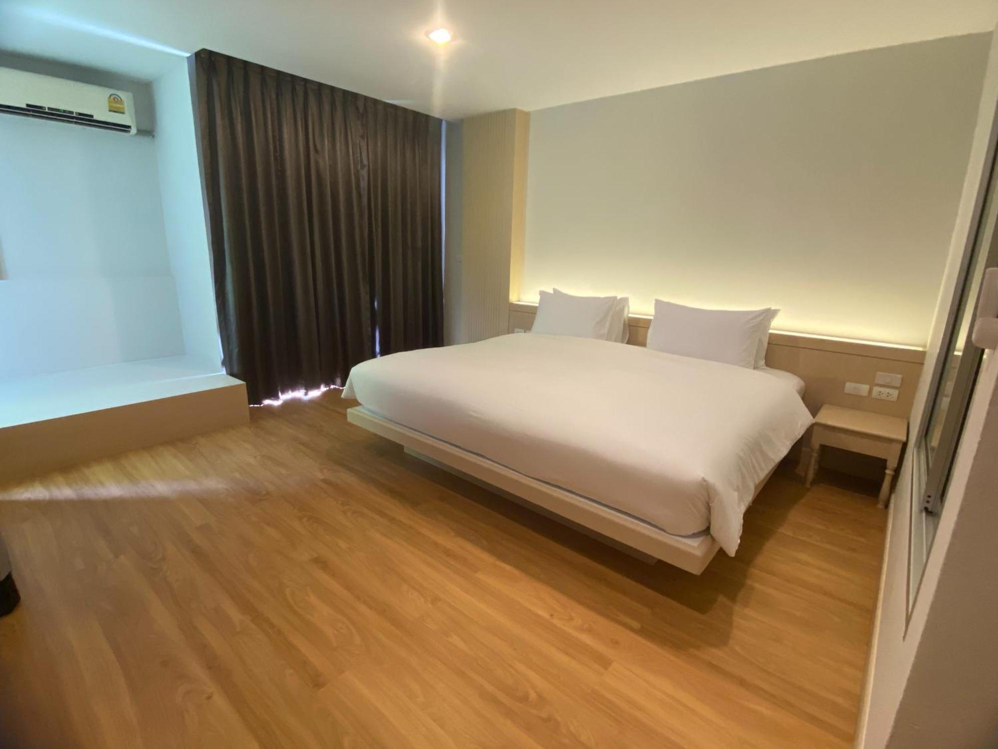 Di Yana Patong Hotel Екстериор снимка